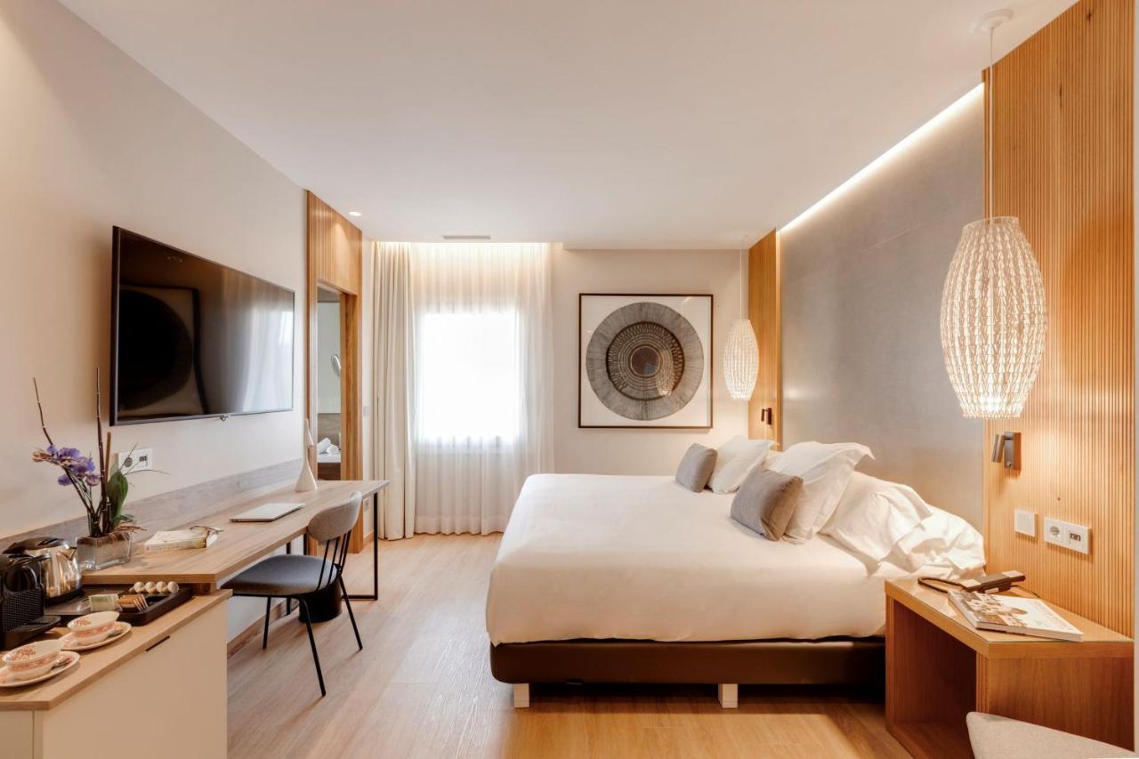 Hotel Boutique Mirlo Barcelona Exteriér fotografie Deluxe room