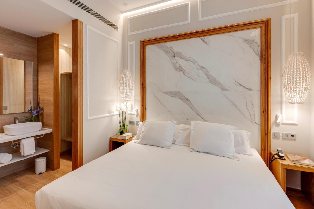 Hotel Boutique Mirlo Barcelona Exteriér fotografie Deluxe room