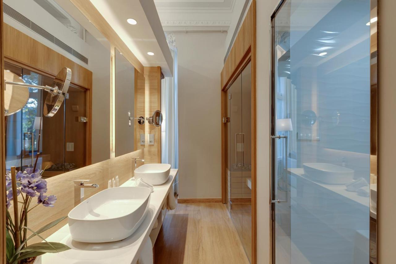 Hotel Boutique Mirlo Barcelona Exteriér fotografie Bathroom